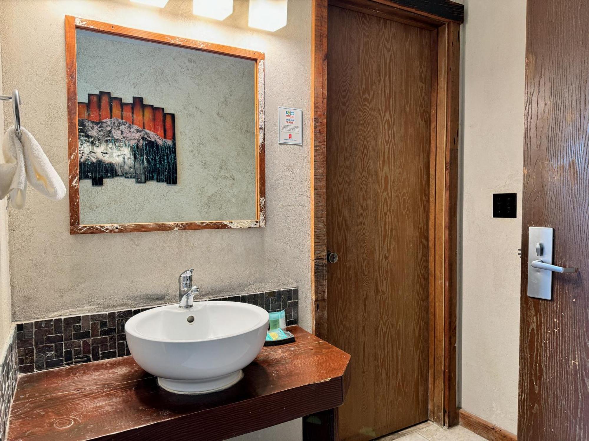 Inn At South Lake Tahoe Room photo